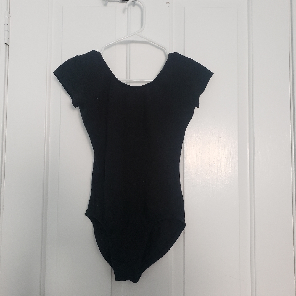 Black short sleeve leotard